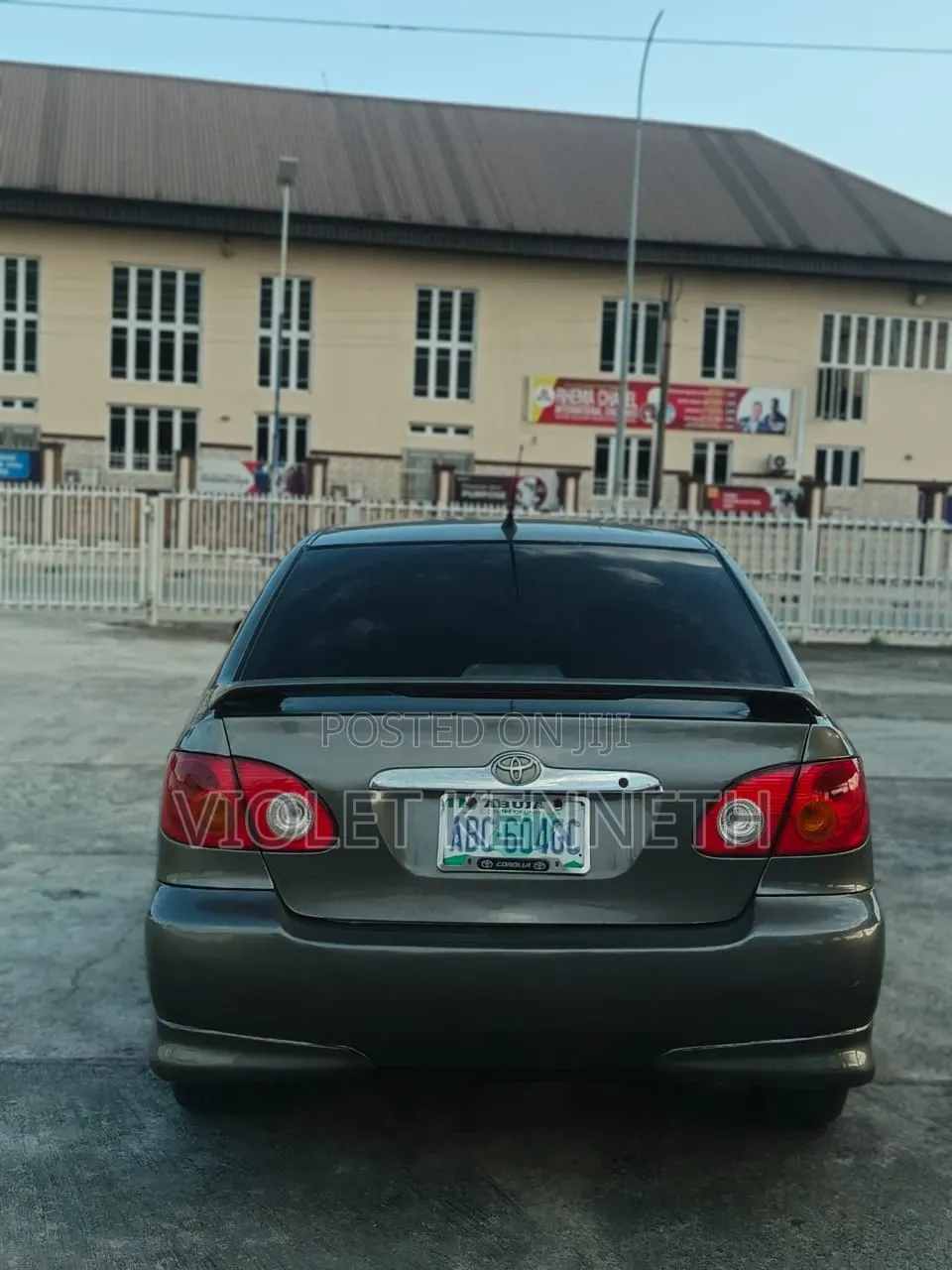 Toyota Corolla 2004 Gray