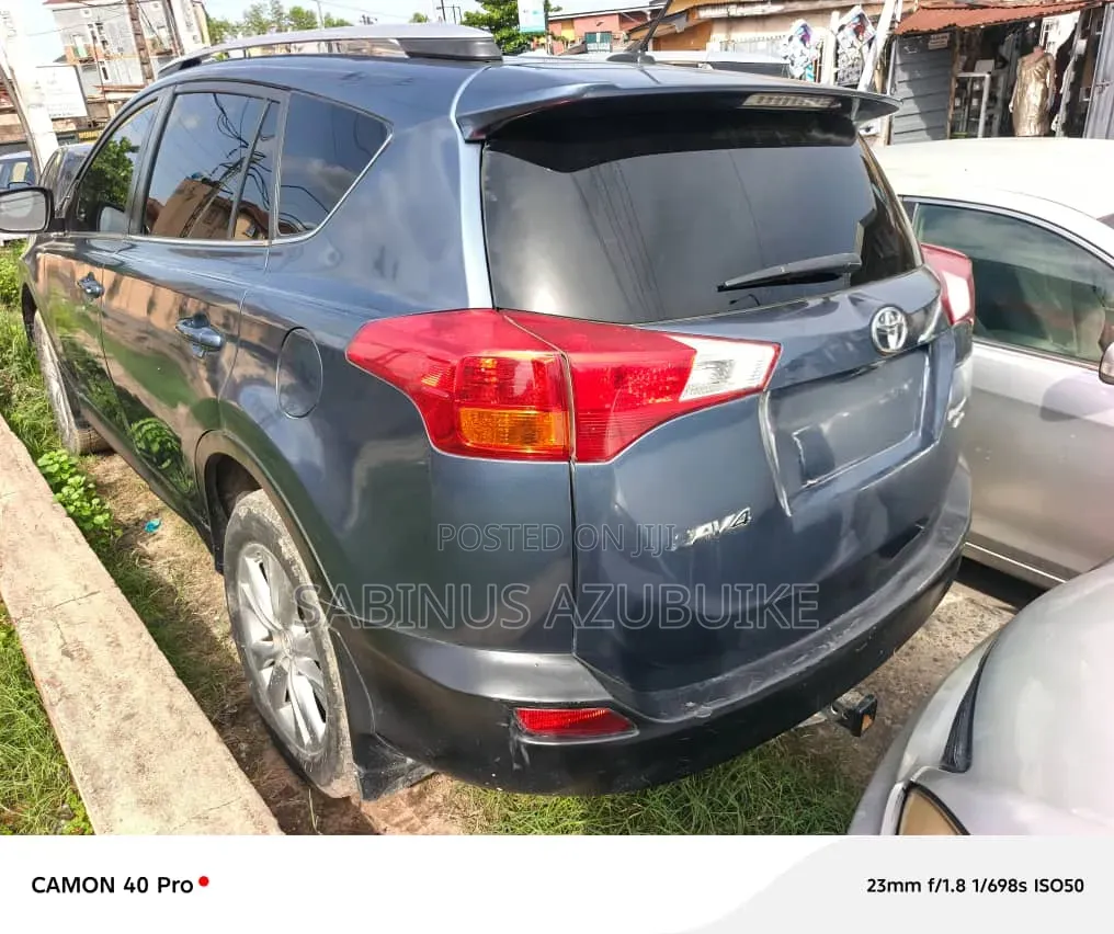 Toyota RAV4 Limited AWD (2.5L 4cyl 6A) 2013 Blue