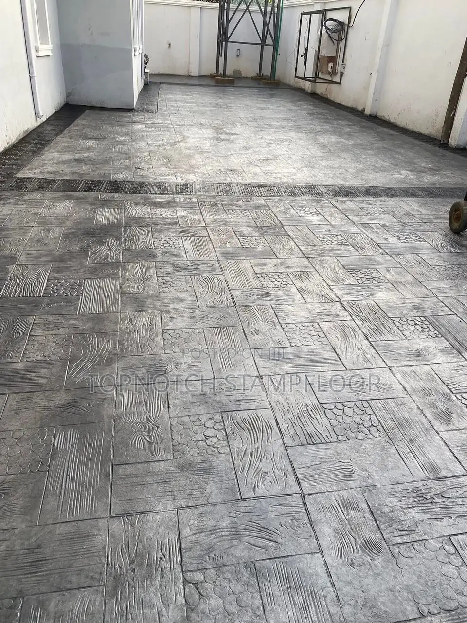 Paver of Building Compound
