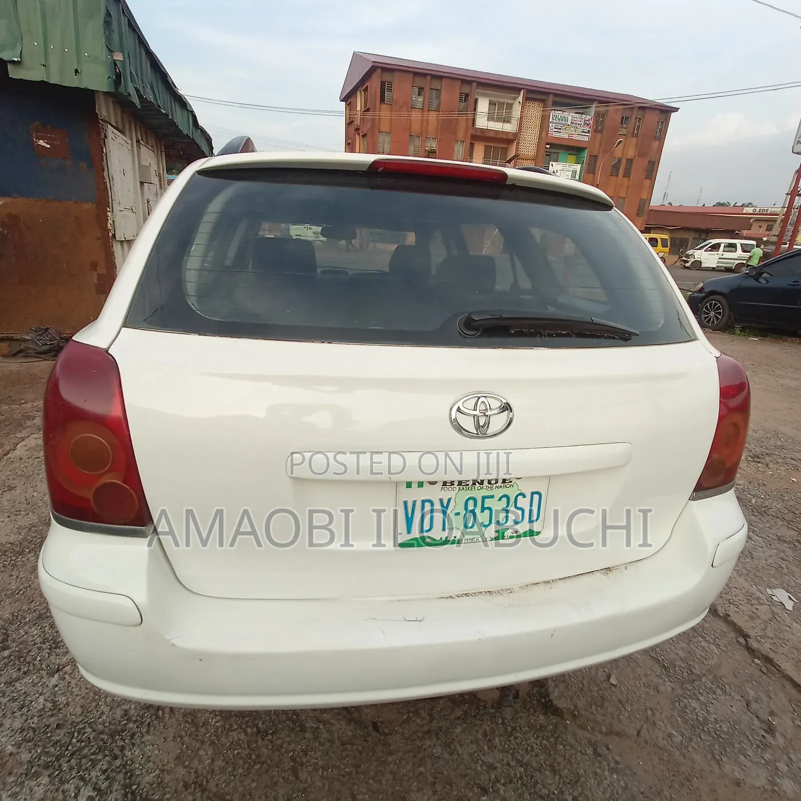 Toyota Avensis 2008 White