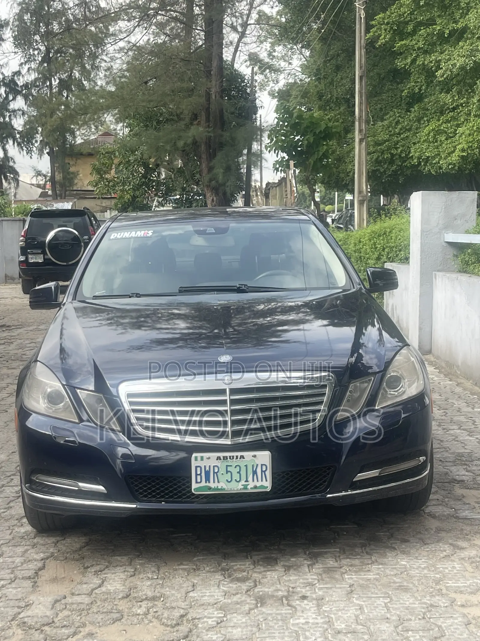 Mercedes-Benz E350 2011 Blue