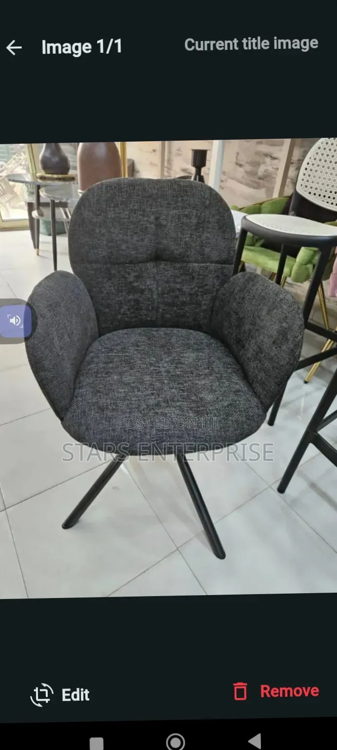 Swivel Chair / Accent Chair