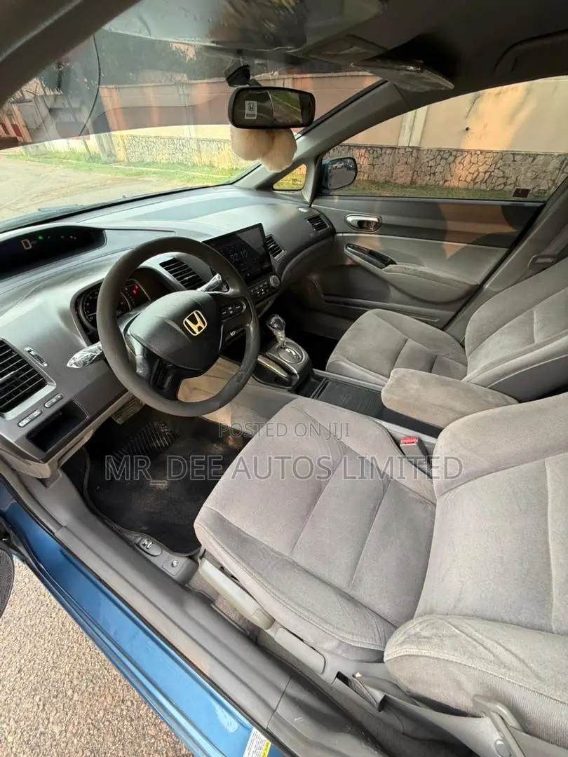 Honda Civic 2006 Blue