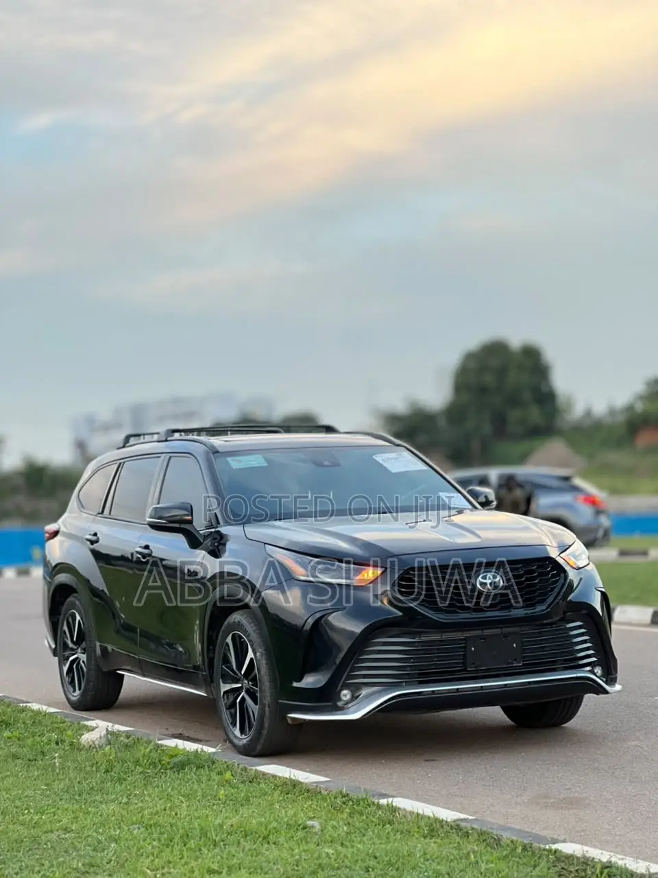 Toyota Highlander XSE 2021 Black