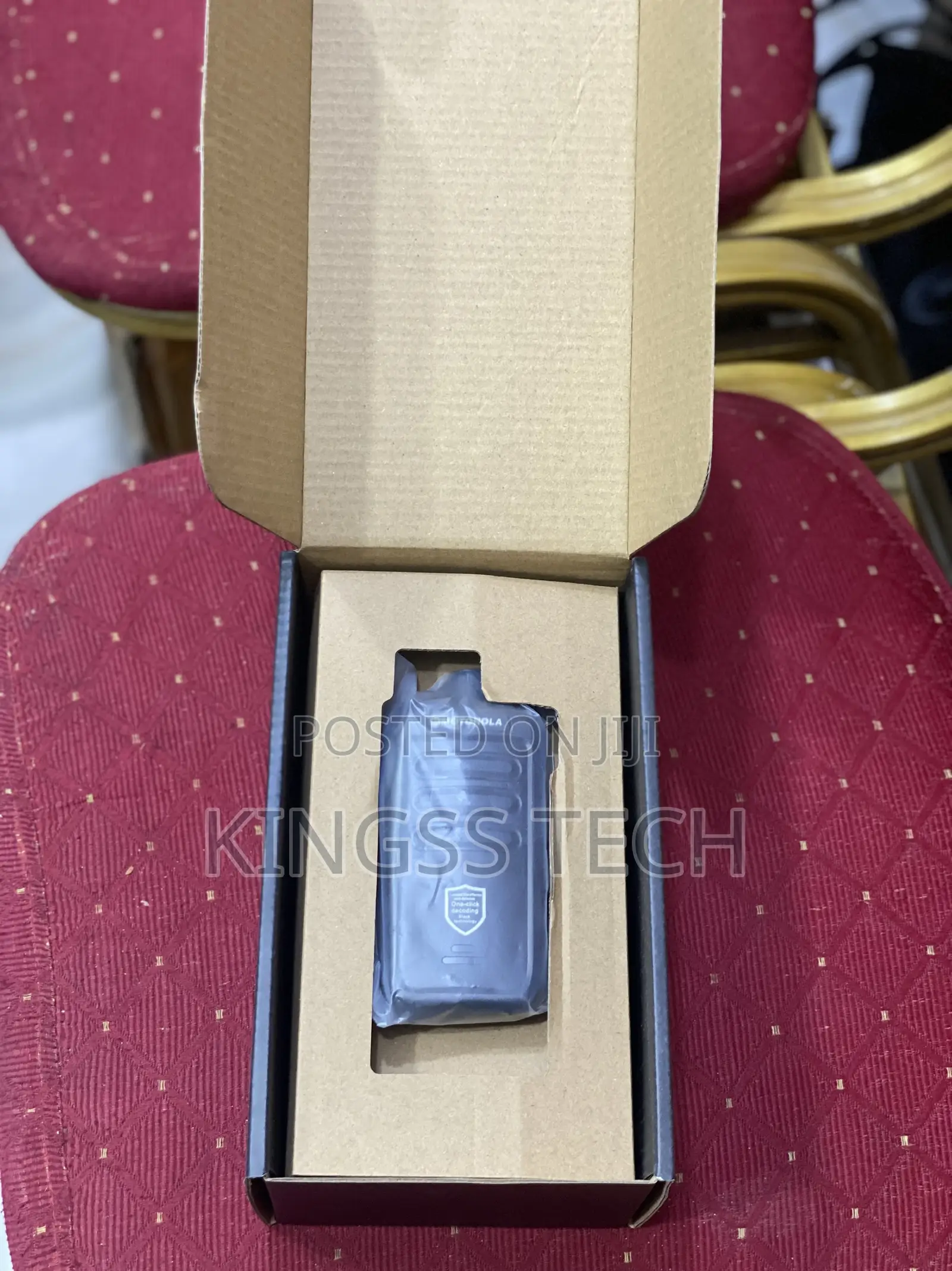 Motorola Dp-388d Two Way Transceiver (Walkie Talkie)