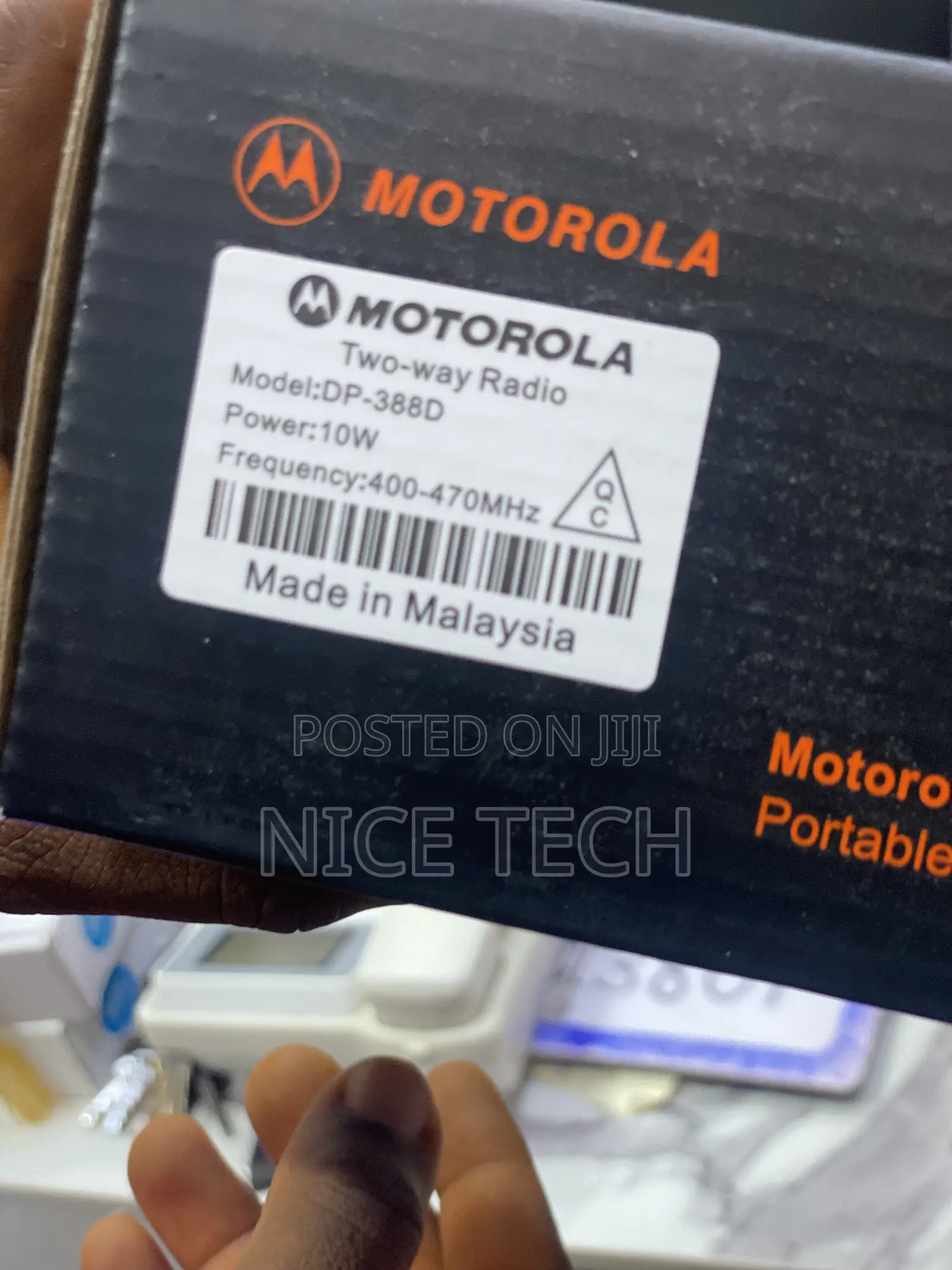 Motorola Dp-388d Two Way Transceiver (Walkie Talkie)