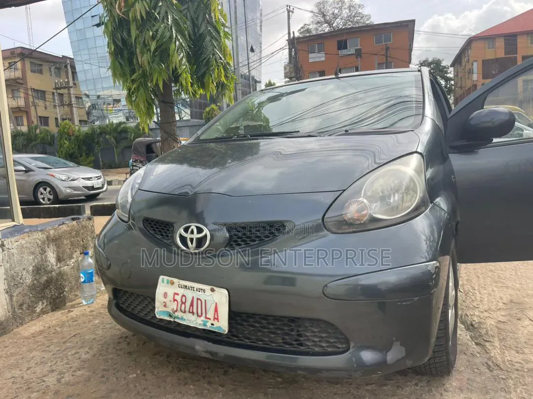 Toyota Aygo 2008 Black