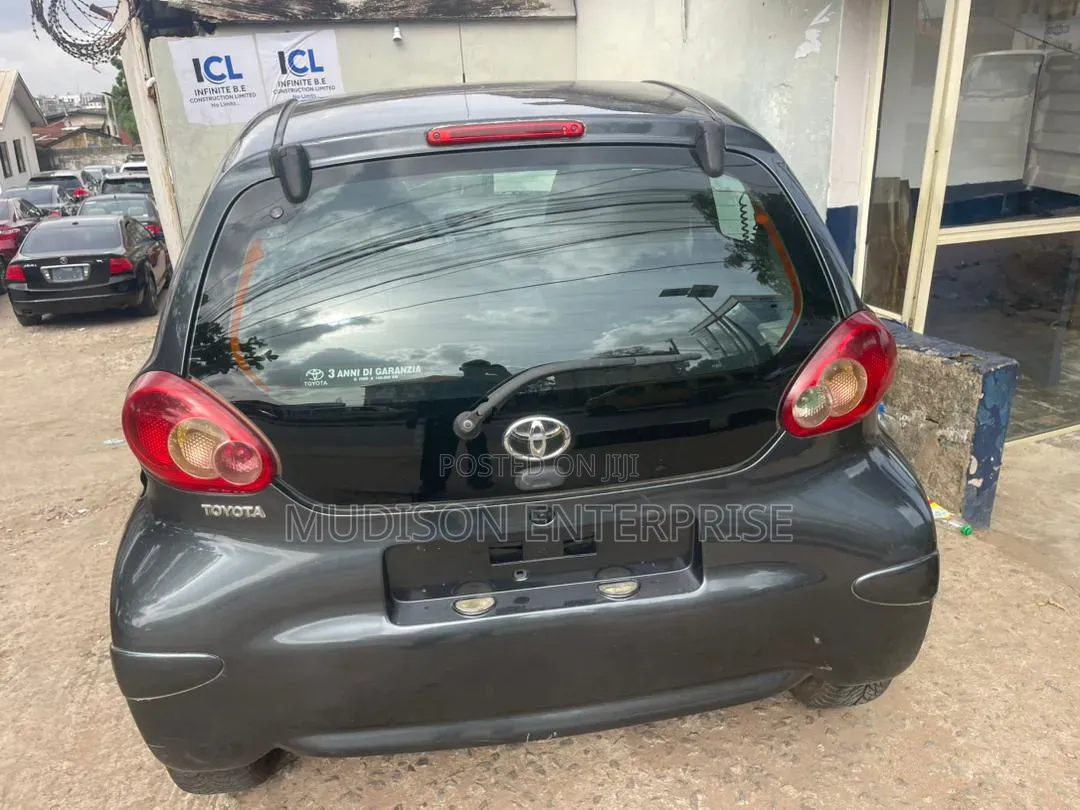 Toyota Aygo 2008 Black