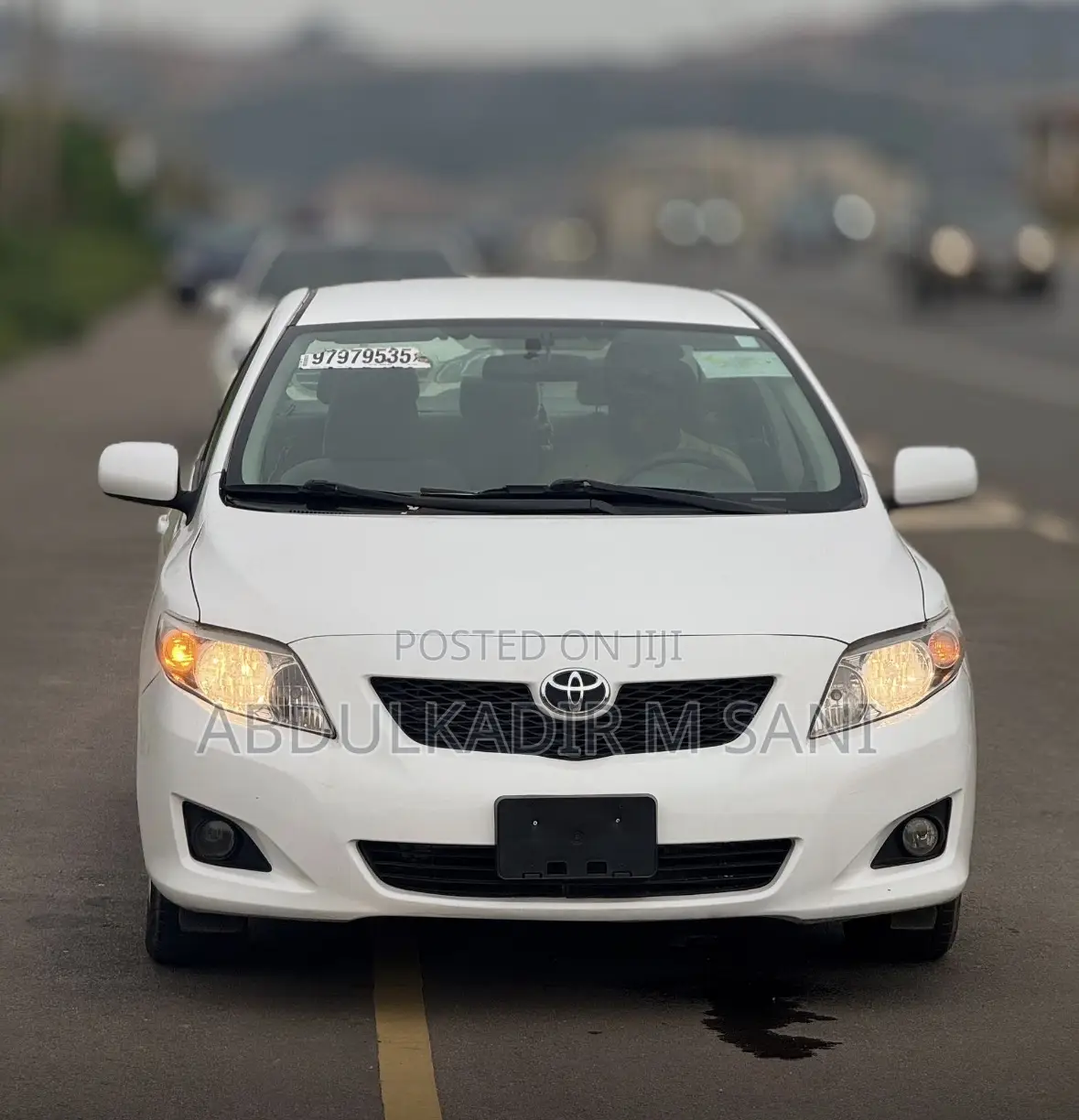 Toyota Corolla 2010 White