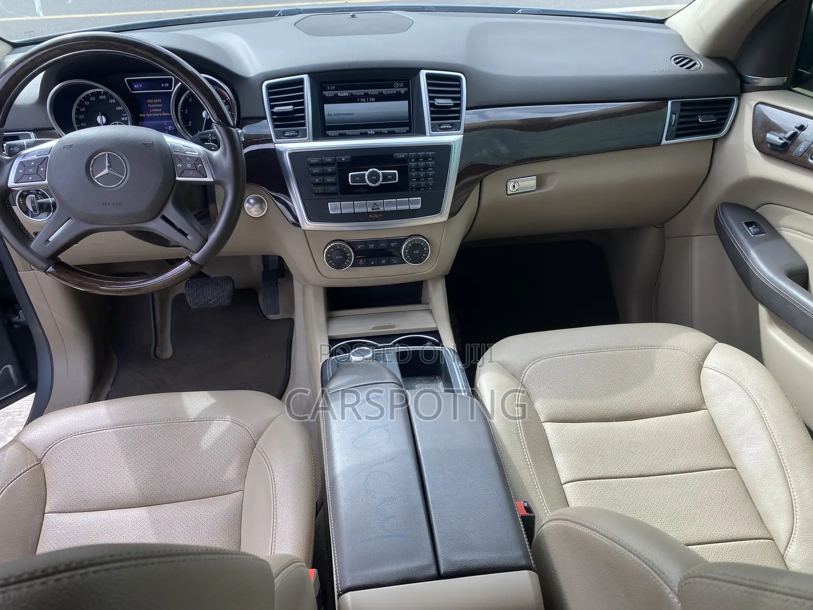 Mercedes-Benz M Class ML350 4MATIC 4dr SUV AWD (3.5L 6cyl 7A) 2014 Gray