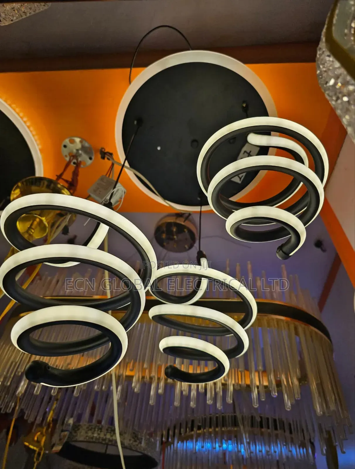 Modern Spiral Led Chandelier (3-Ring, Remote Control, Black White)