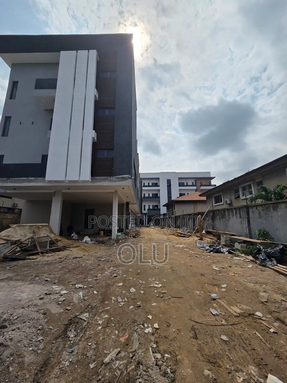 Furnished 3bdrm Block of Flats for sale