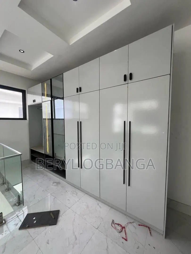 4bdrm Townhouse / Terrace in Ikoyi S.W for rent