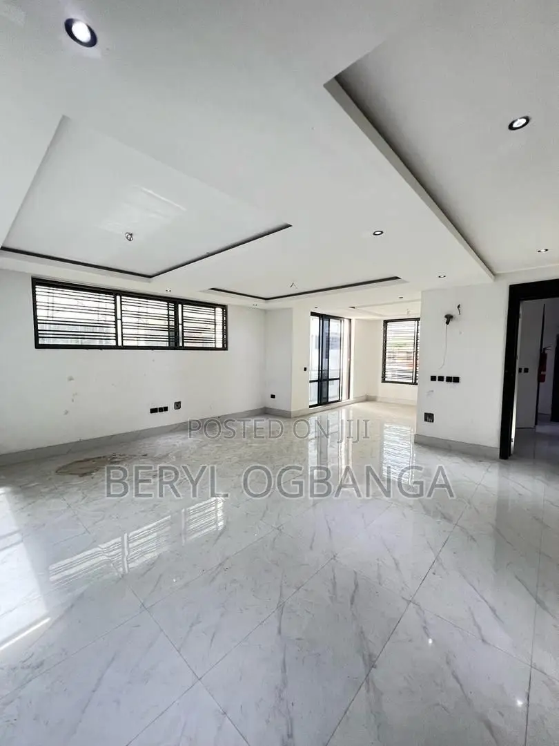 4bdrm Townhouse / Terrace in Ikoyi S.W for rent