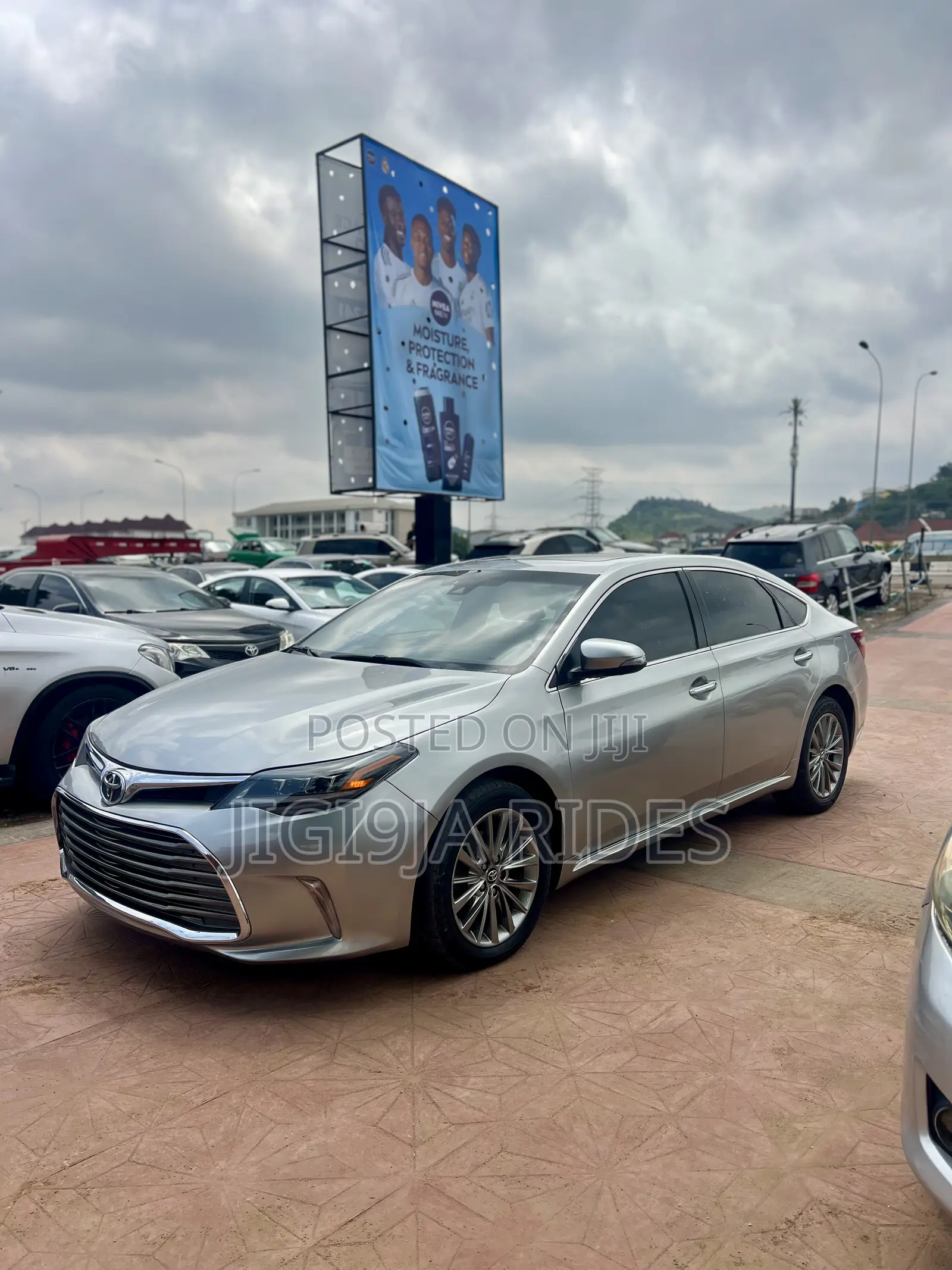 Toyota Avalon 2016 Silver