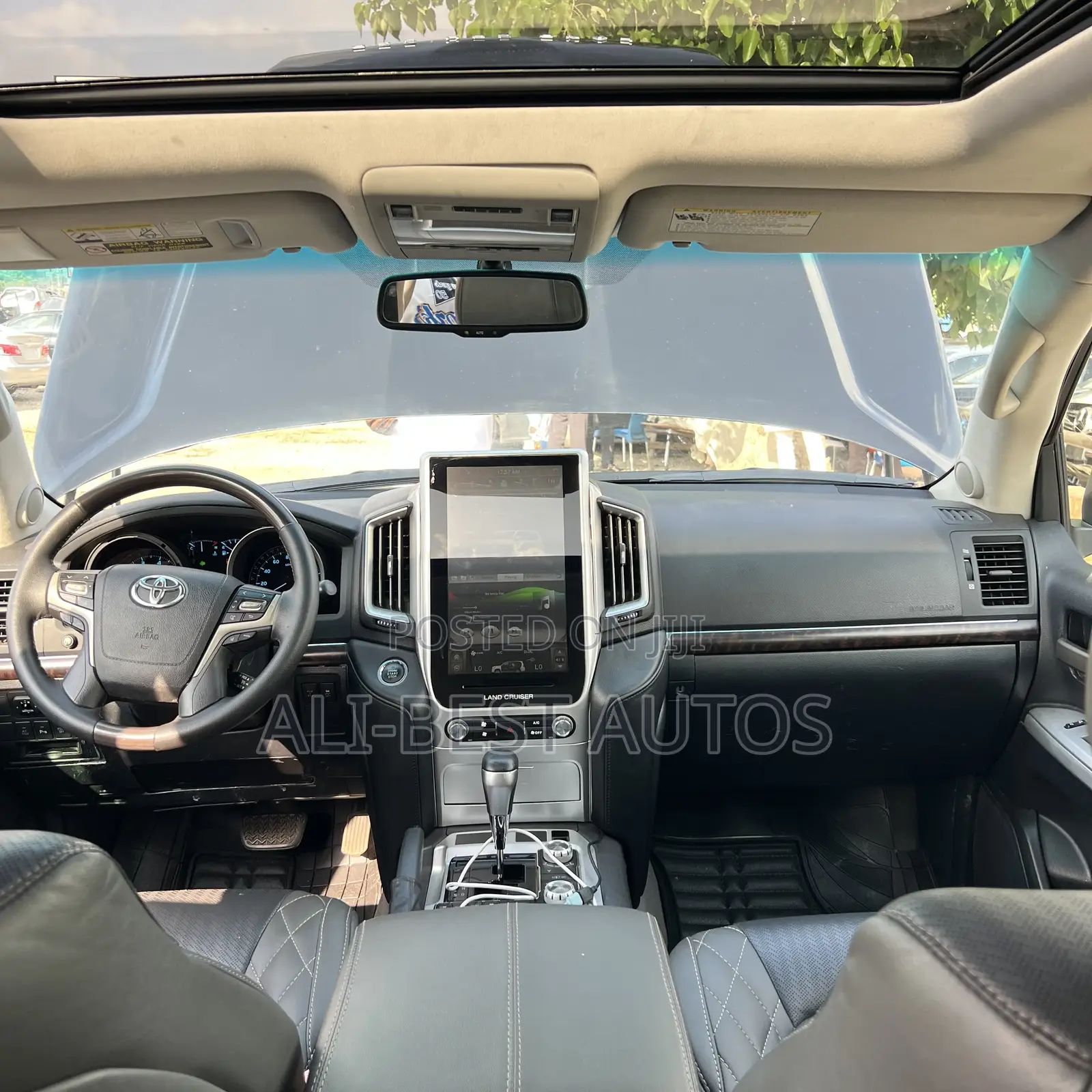 Toyota Land Cruiser 2022 Black