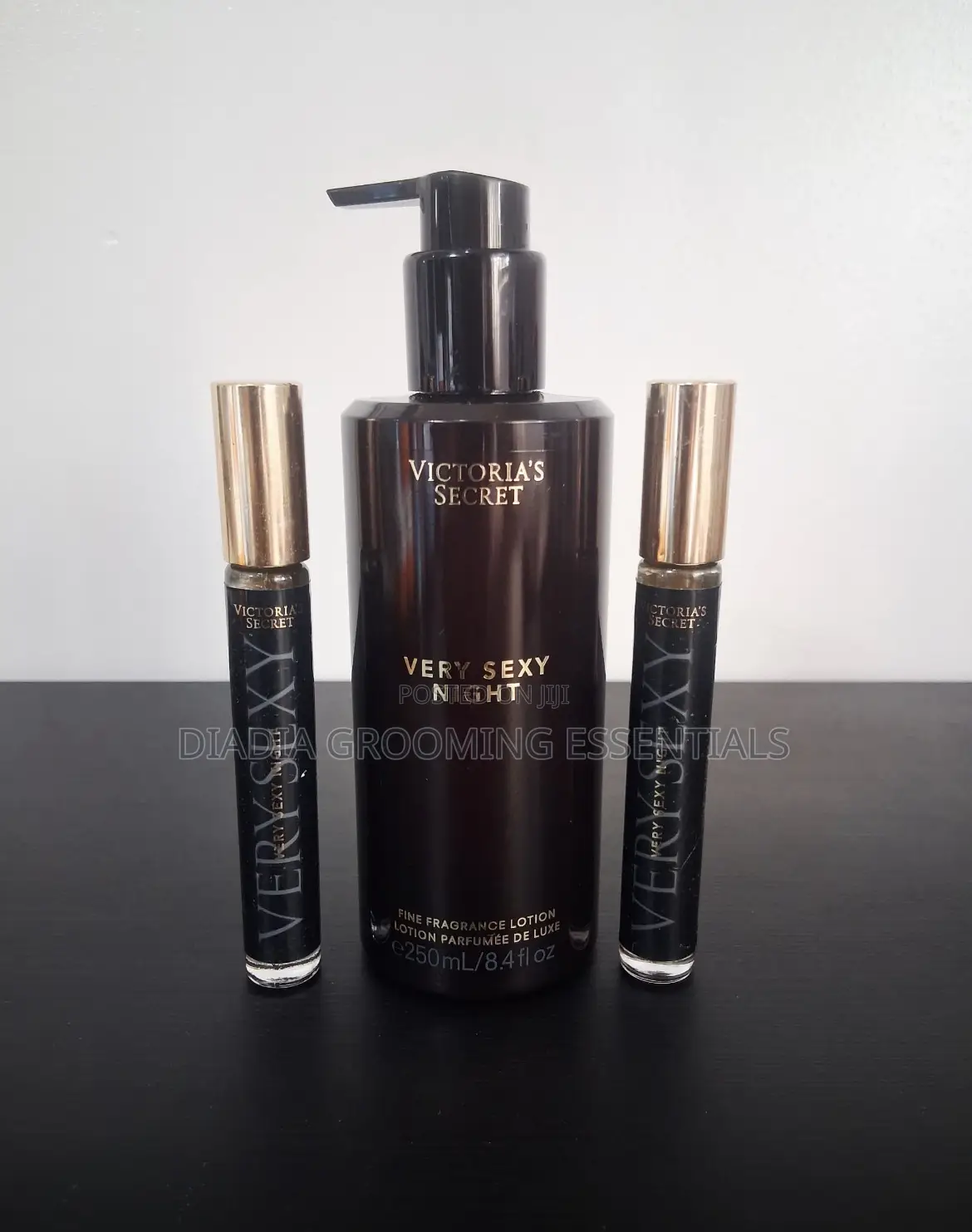Victoria’S Secret Very Sexy Night Eau De Parfum Rollerball