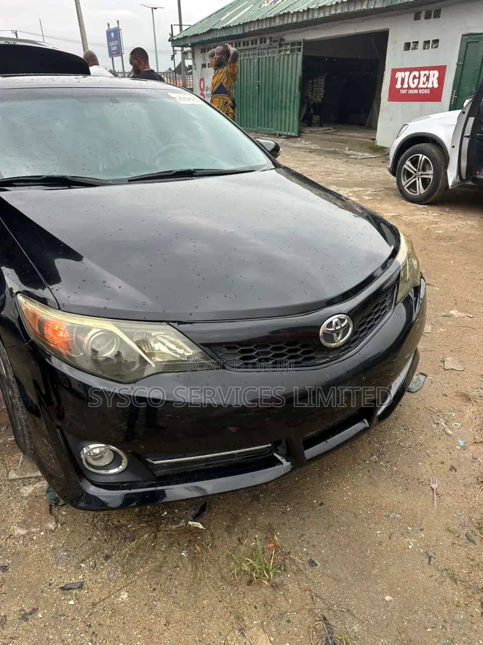 Toyota Camry XLE V6 4dr Sedan (3.5L 6cyl 6A) 2013 Black