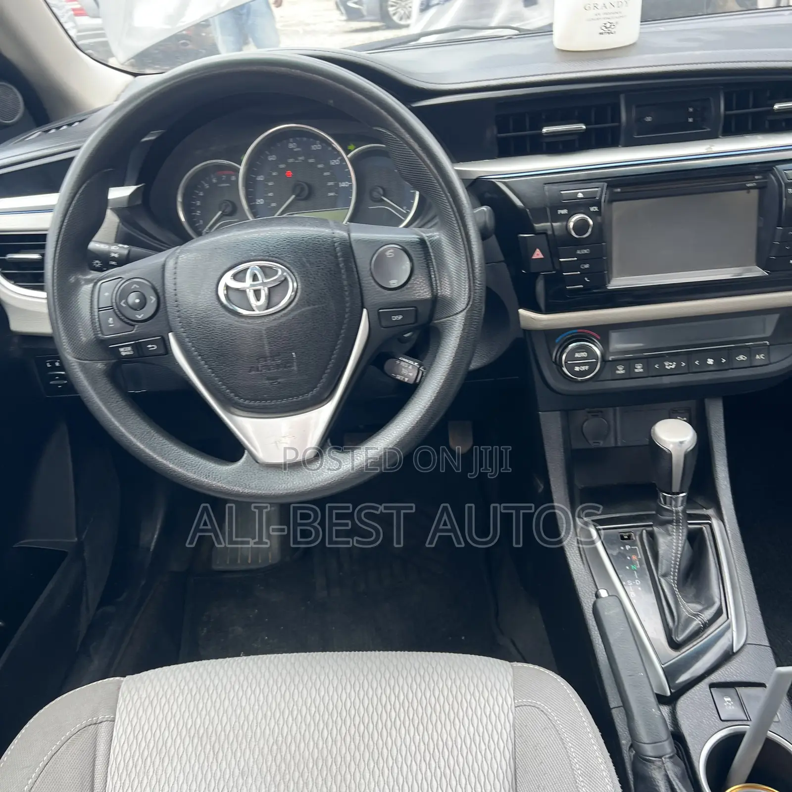 Toyota Corolla 2017 Black