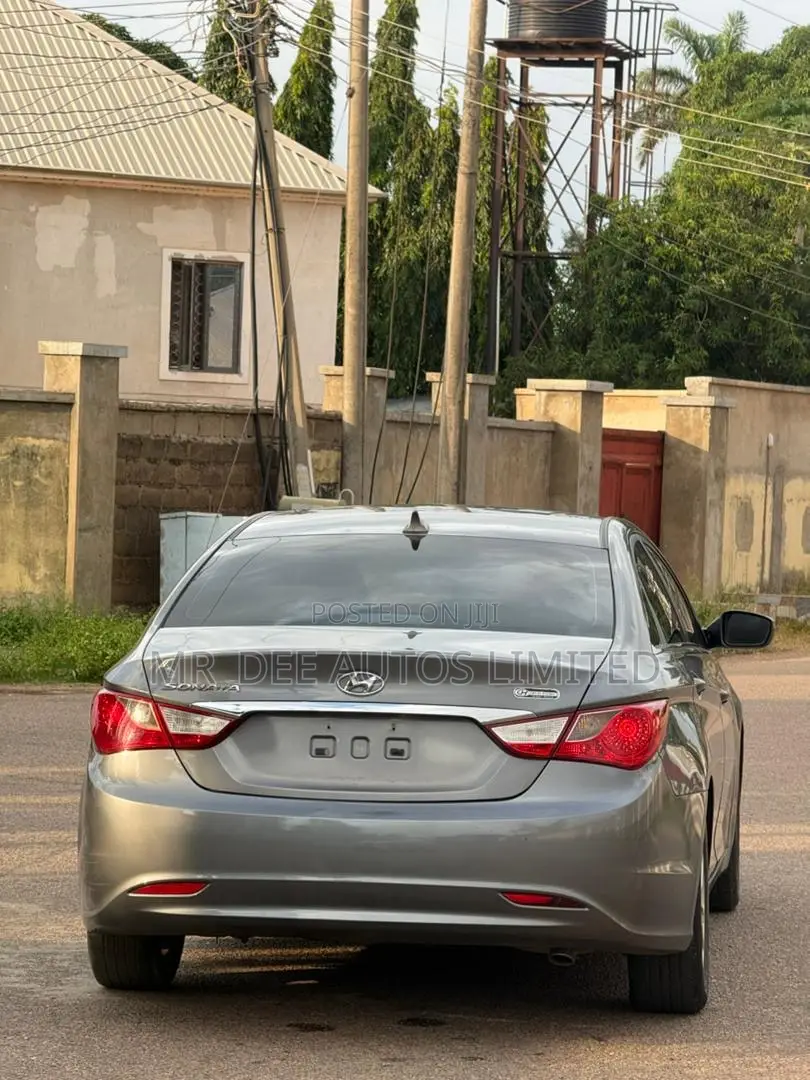Hyundai Sonata 2013 Gray