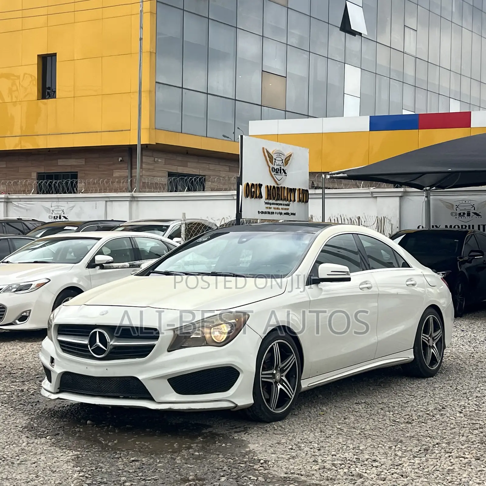 Mercedes-Benz CLA-Class CLA 250 4MATIC Sedan 2016 White