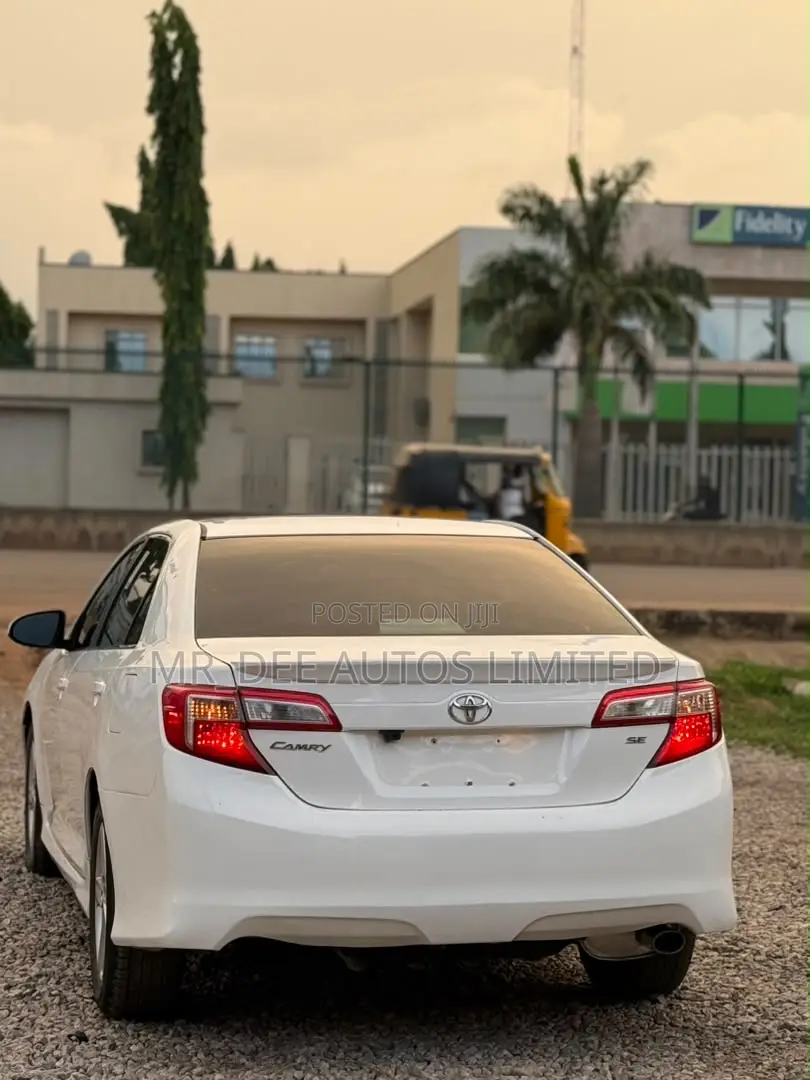 Toyota Camry 2013 White