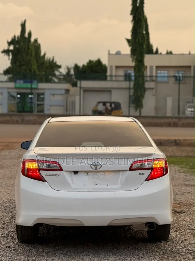 Toyota Camry 2013 White