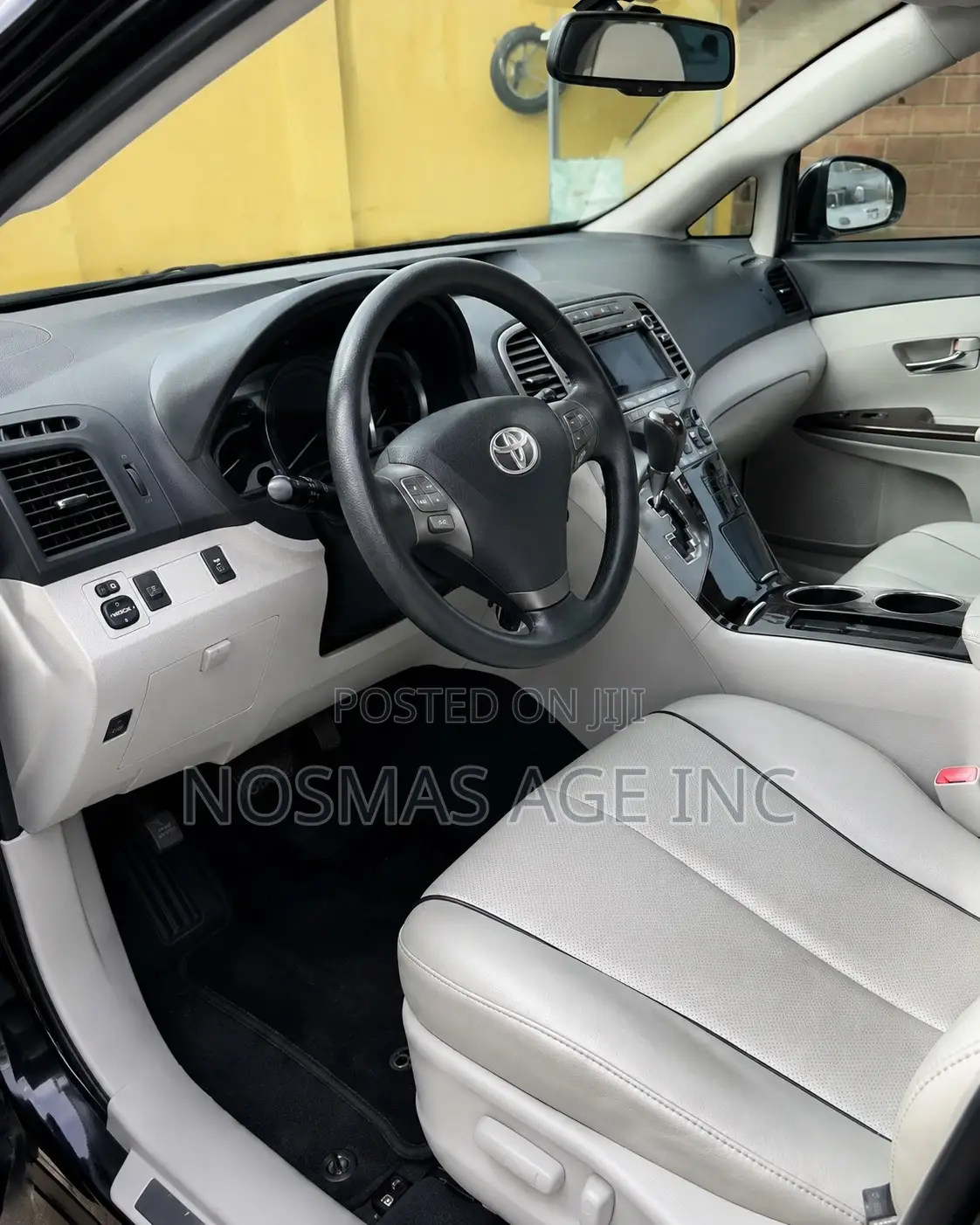 Toyota Venza V6 AWD 2012 Black