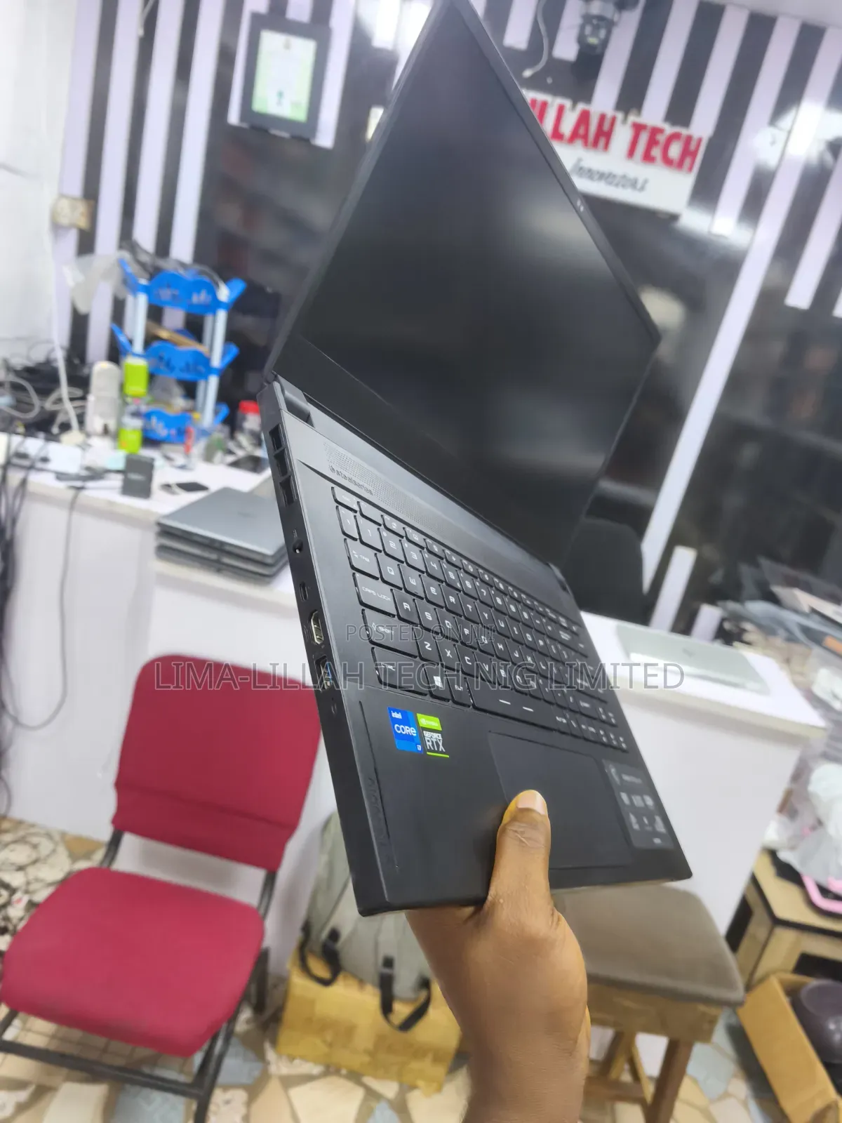 Laptop MSI GS66 Stealth 11UH 32GB Intel Core i7 SSD 1T