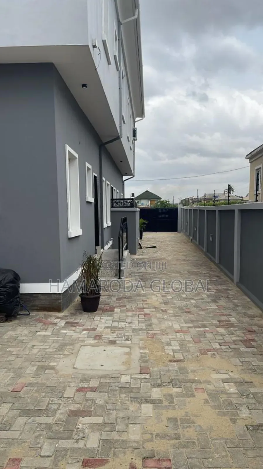 Furnished 5bdrm Duplex in Ogudu, Kosofe for sale