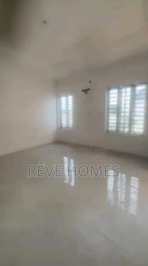 2bdrm Block of Flats in Alagomeji for rent