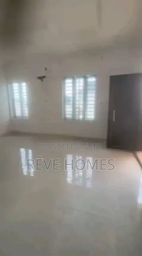2bdrm Block of Flats in Alagomeji for rent