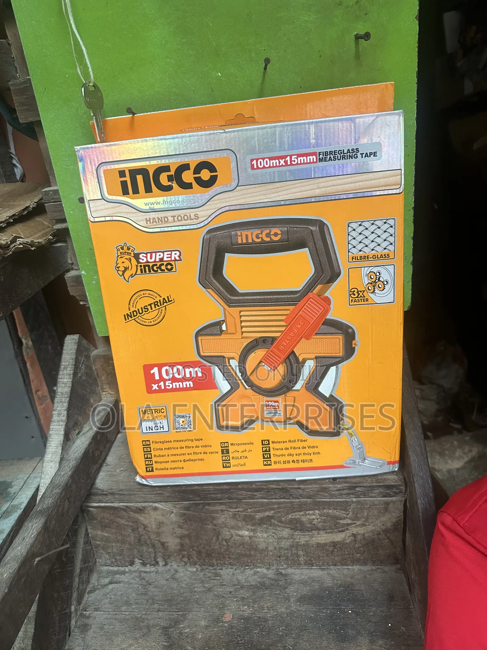 100m X 15mm Fiberglass Measuring Tape