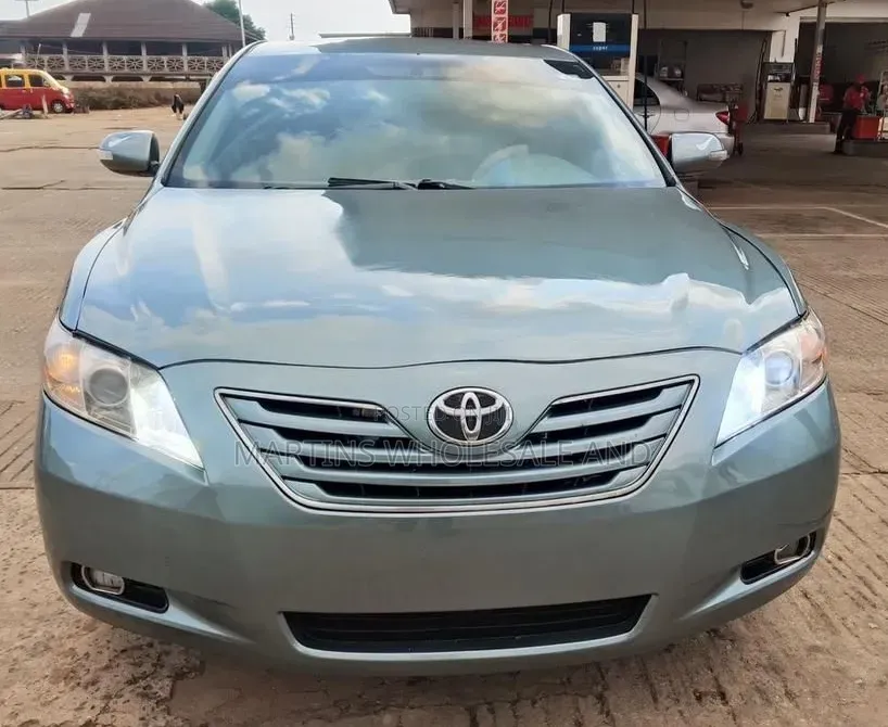 Toyota Camry Xle 4plugs*
