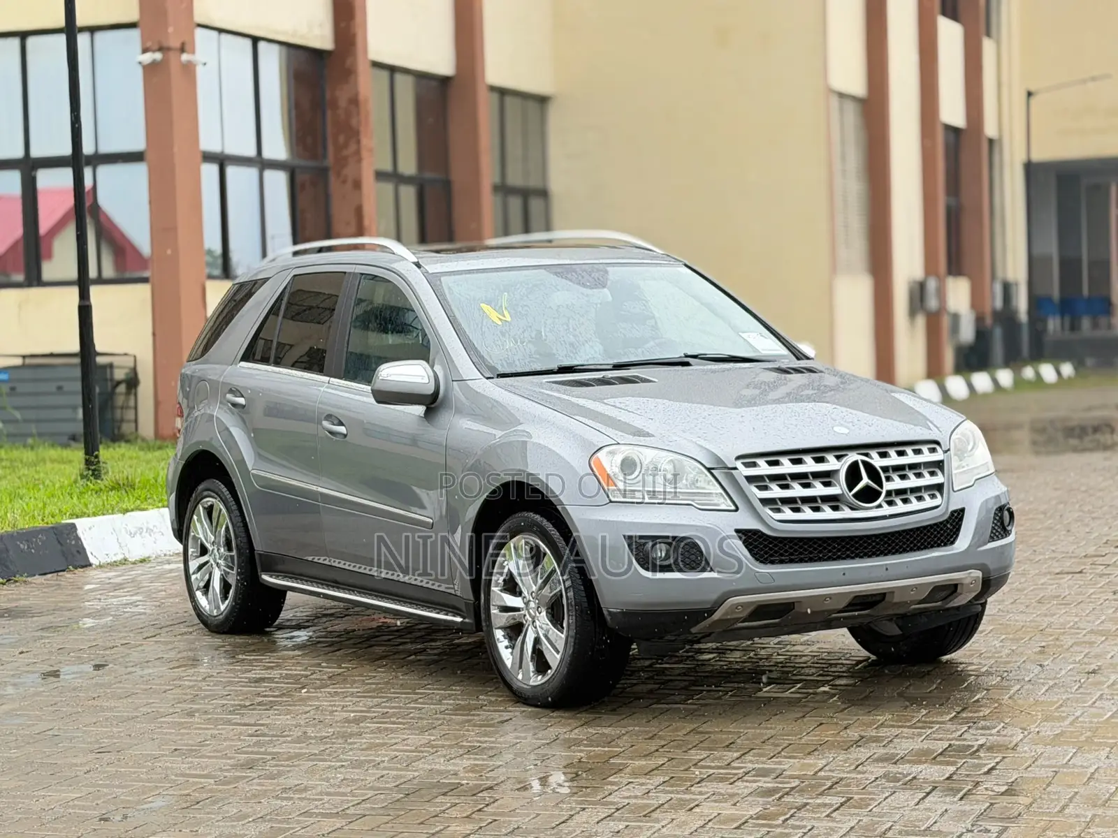 Mercedes-Benz M Class ML 350 4Matic 2010 Gray
