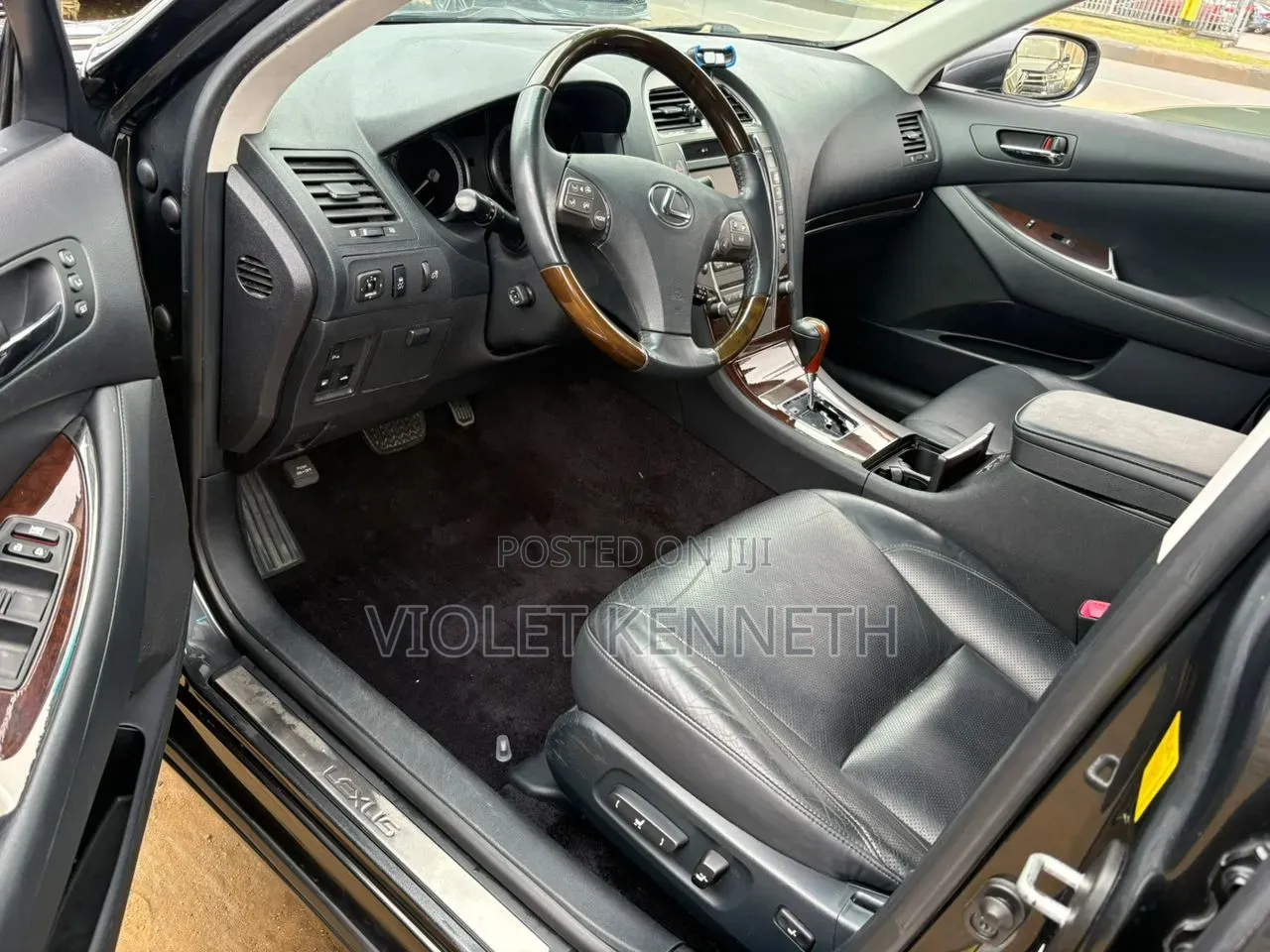 Lexus ES 350 2011 Black