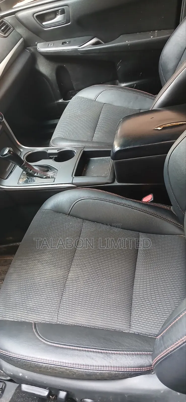 Toyota Camry SE 4dr Sedan (2.5L 4cyl 6A) 2017 Black