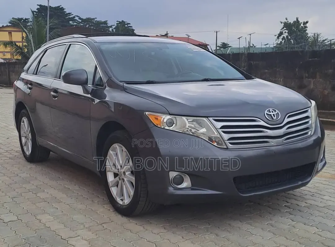 Toyota Venza 2011 Gray