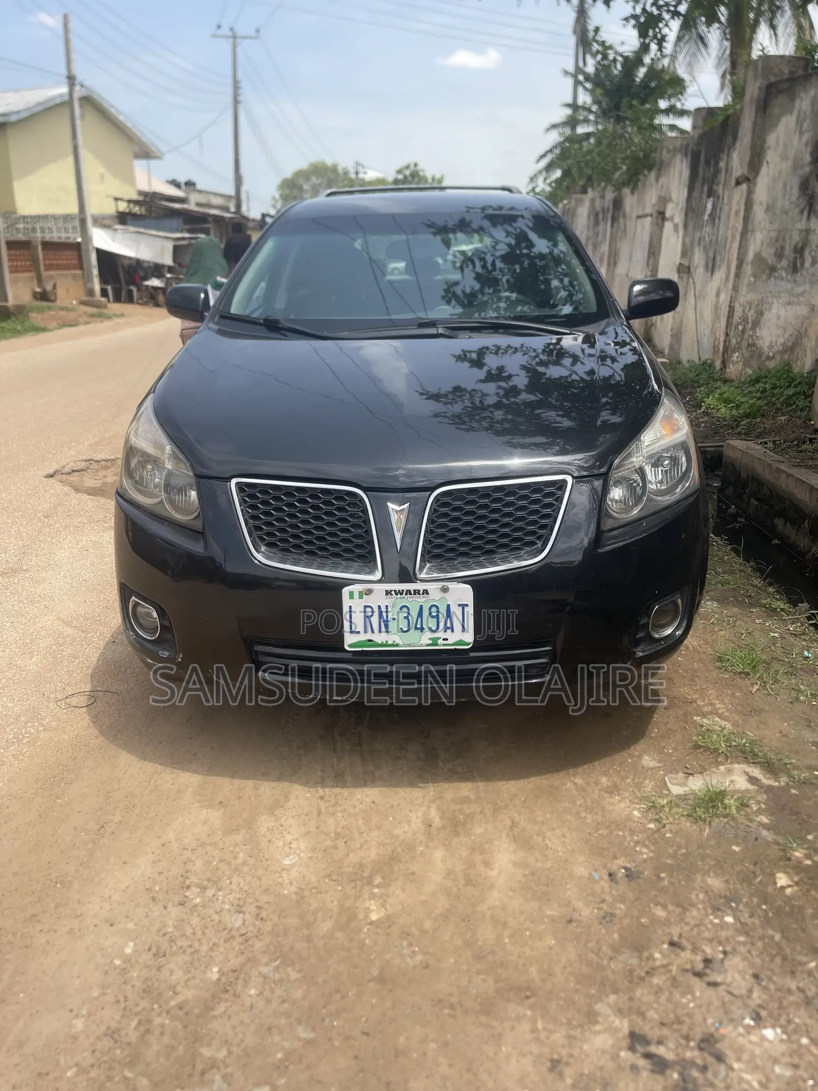 Pontiac Vibe 1.8L 2009 Black