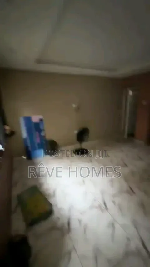 2bdrm Block of Flats in Sabo / Yaba for rent