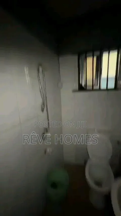 2bdrm Block of Flats in Sabo / Yaba for rent