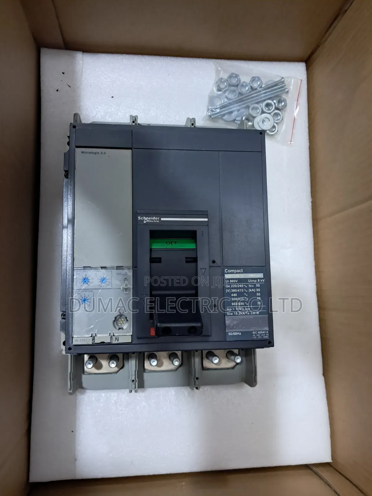 1250amp 3pole Schneider McCb Breaker