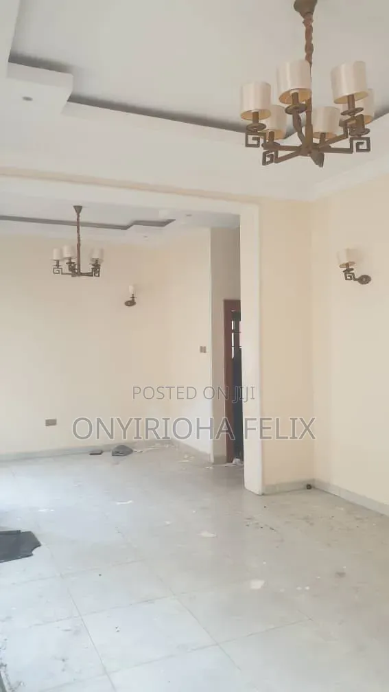 2bdrm Block of Flats in Close To Efab Estate for rent