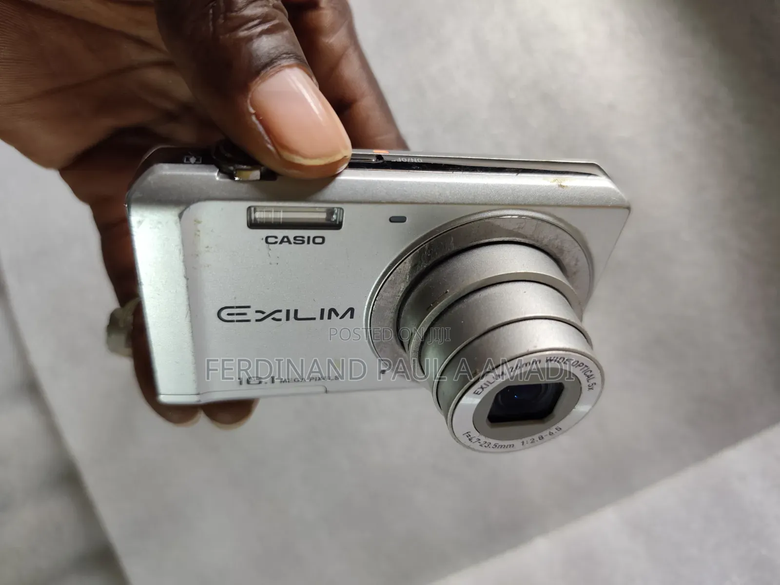 Casio Digital Photo Video Camera for Vintage Passport Snapping