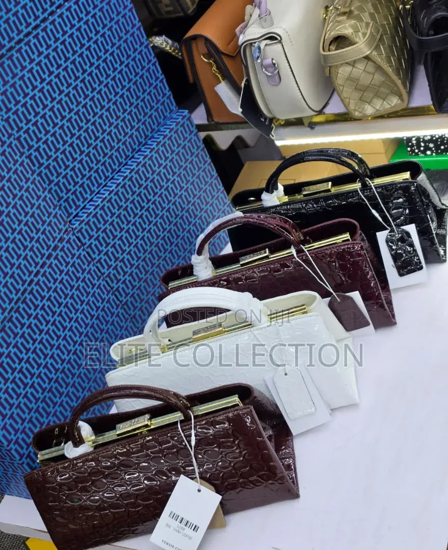 High Quality Versse Bag Available in Displayed Colors