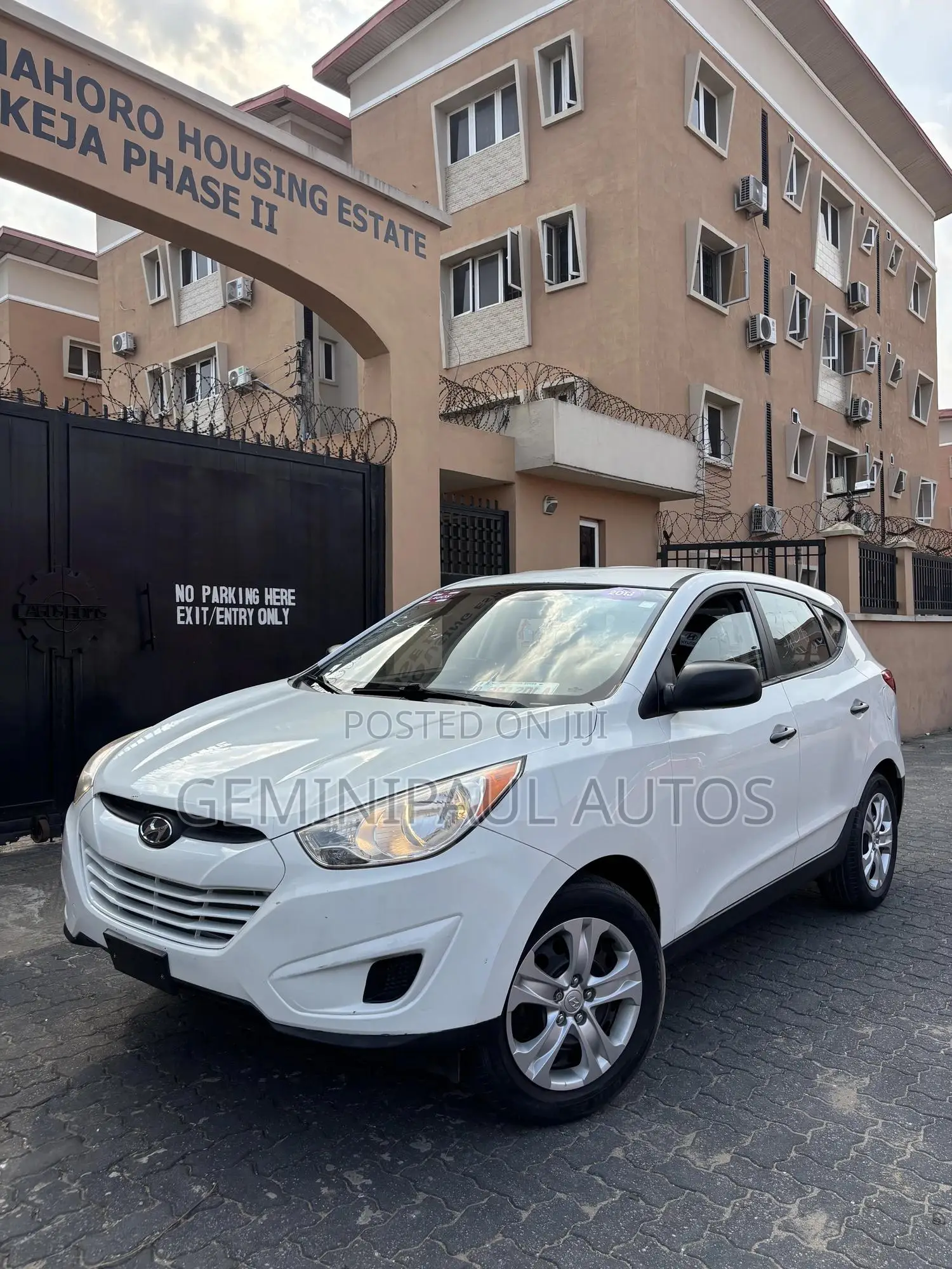 Hyundai Tucson Limited AWD 2013 White