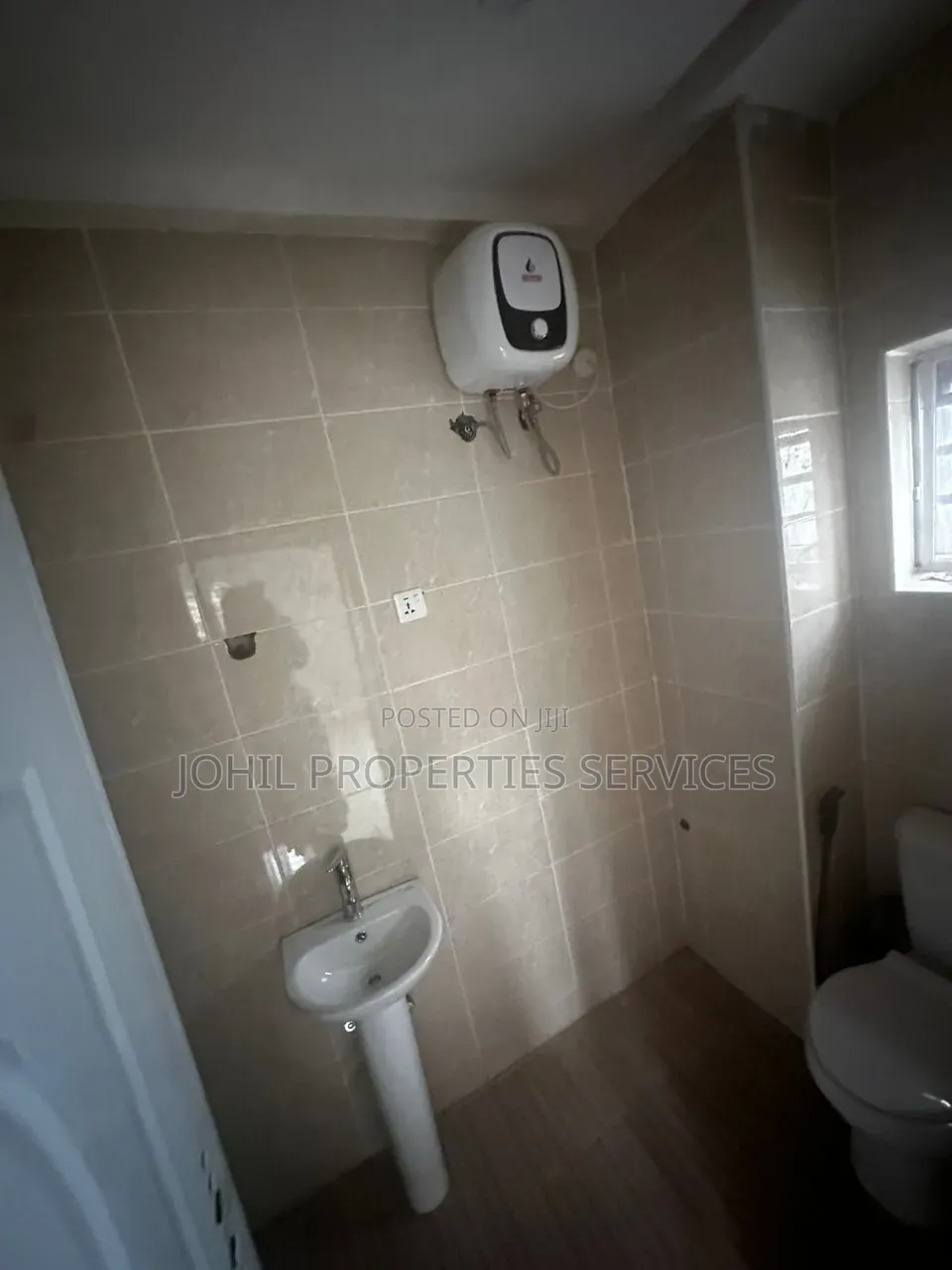 2bdrm Block of Flats in Durumi for sale