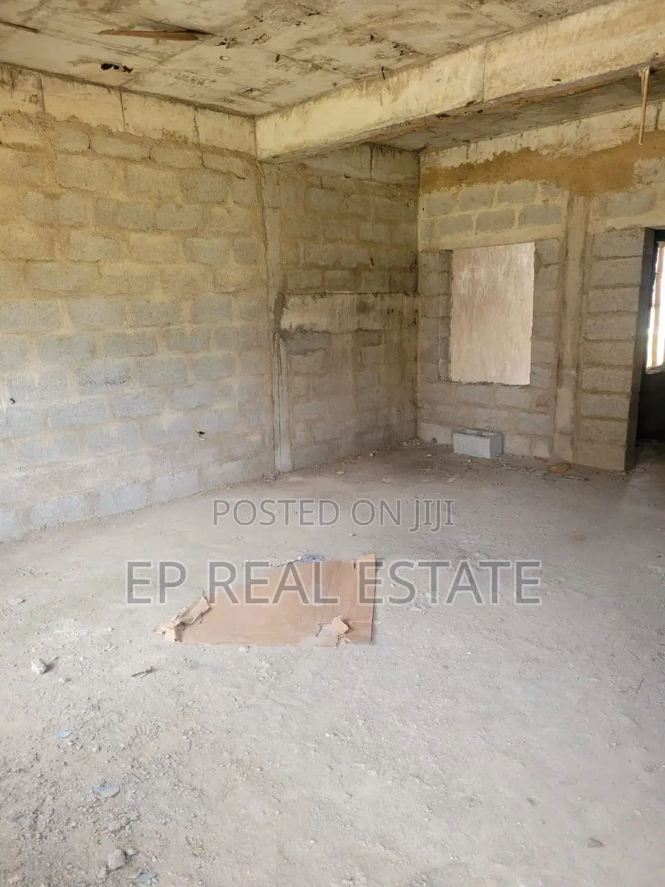 4bdrm Duplex in Jahi for sale