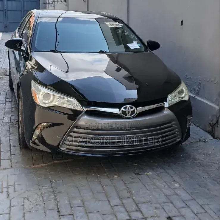 Toyota Camry SE 4dr Sedan (2.5L 4cyl 6A) 2017 Black