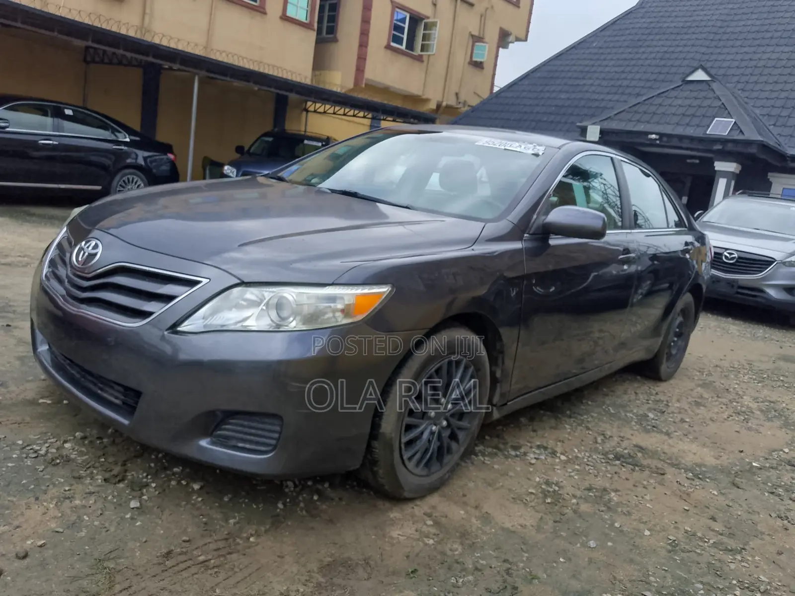 Toyota Camry LE 4dr Sedan (2.5L 4cyl 6AM) 2010 Black